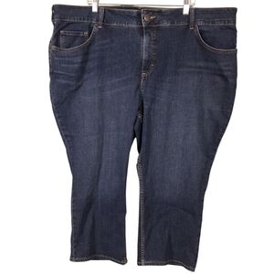 NWOT Lee Regular Fit mid rise capri, Sz 26W